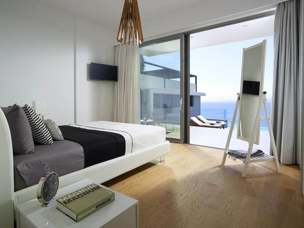 Beachfront Villa In Crete - Epavli Luxury Villa Agia Pelagia Eksteriør billede